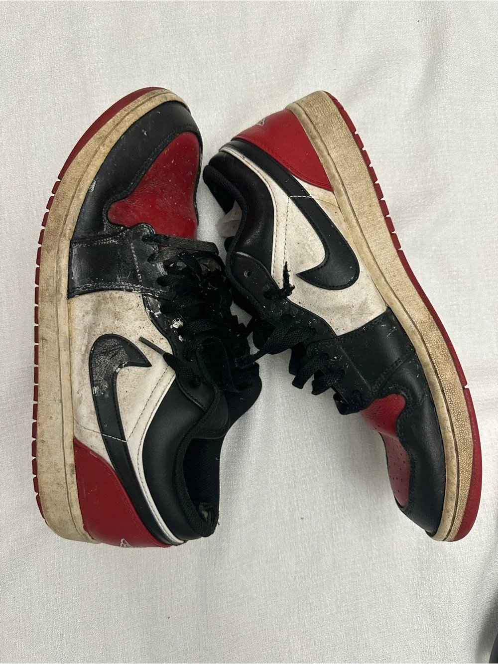 Air Jordan 1 Low “Bred Toe” – Men’s Size 13 black white & Red